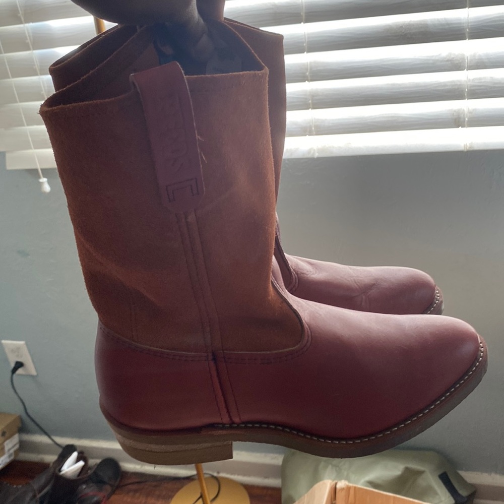 Red wing pecos eat dust
